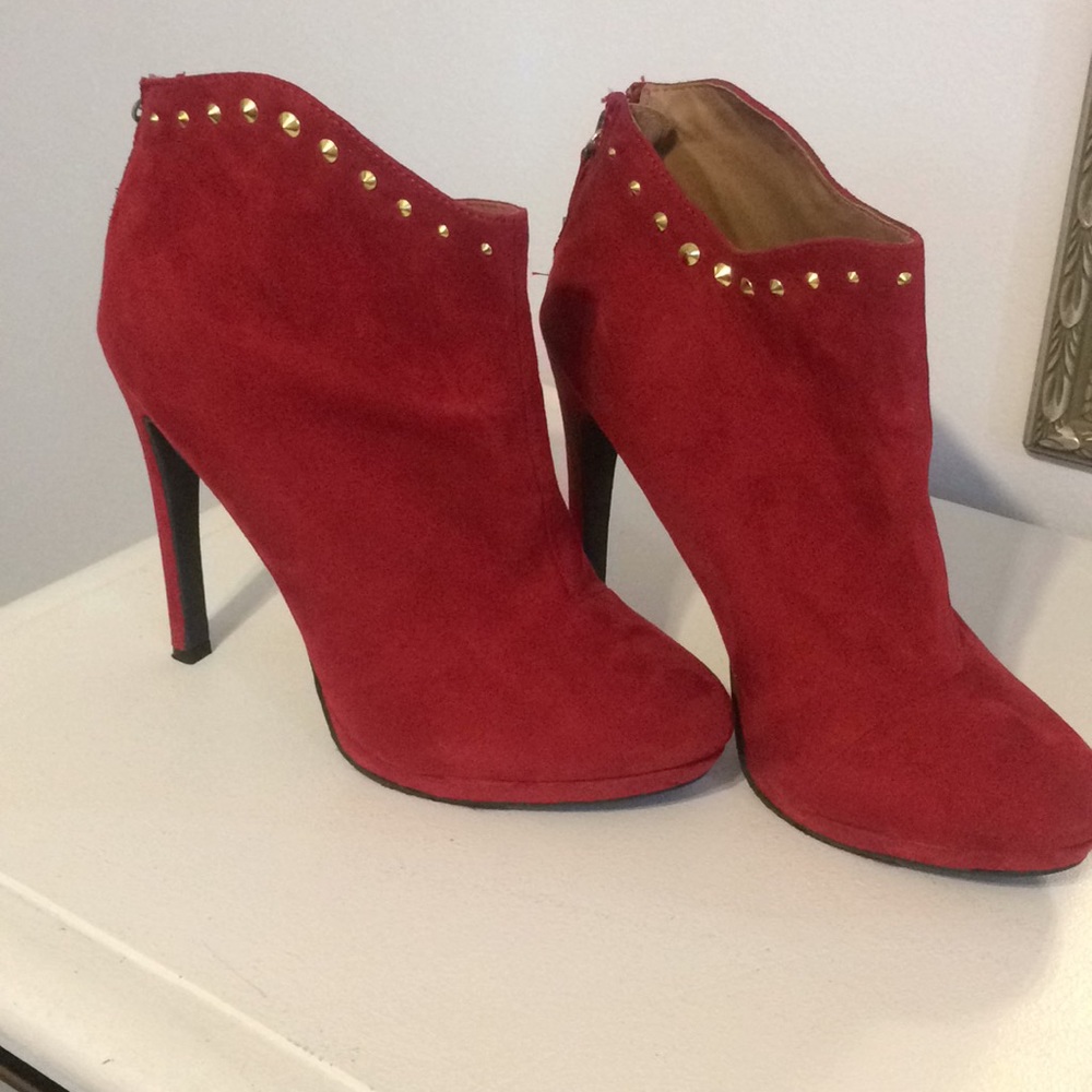 🔥 Red 5” Booties 🔥